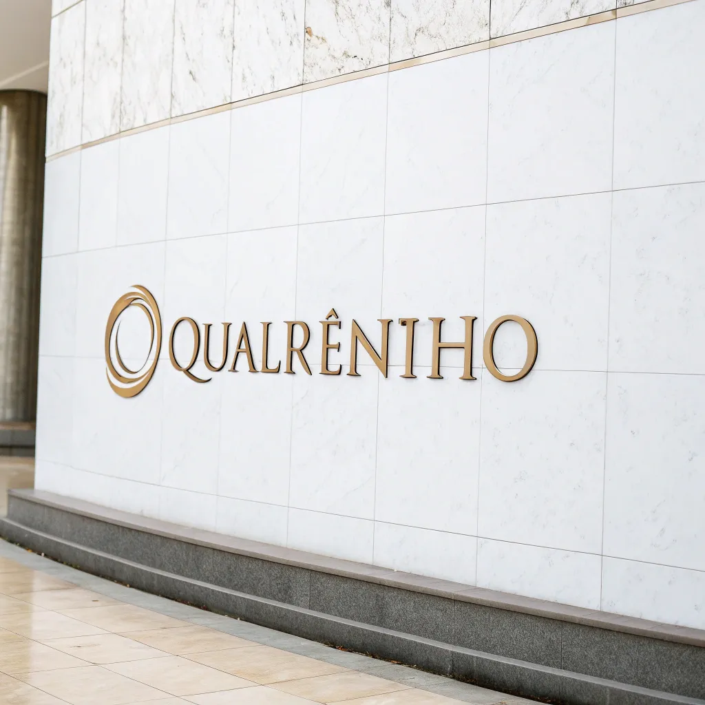 Qualrenitho Logo